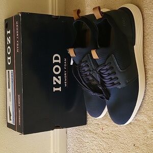 IZOD Men's Navy Shoe